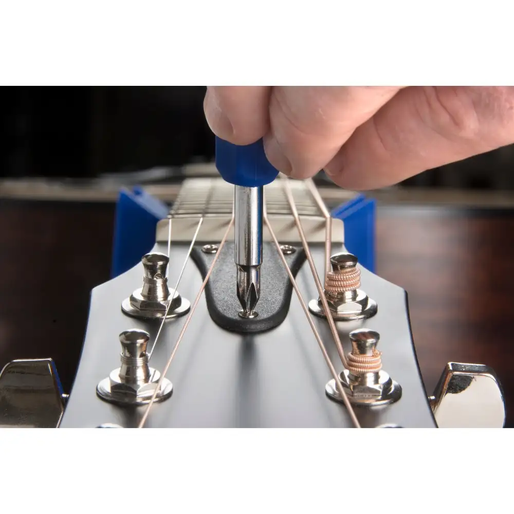 Built in Screwdriver for Small Cover Screws
