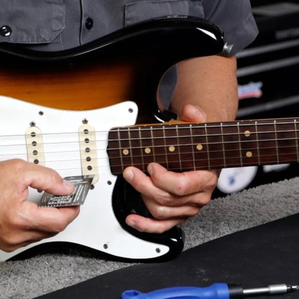 Using Pickup Ruler on Fender Stratocaster