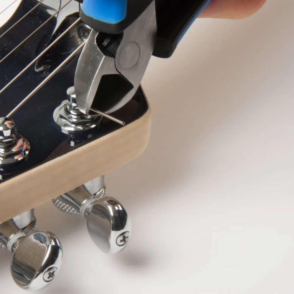 String Cutter in action