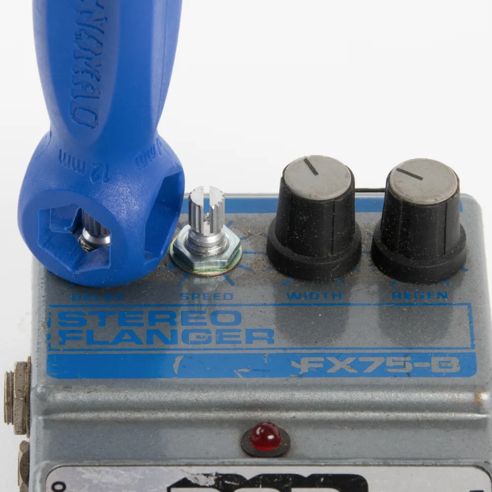 Hex wrench for guitar pedals