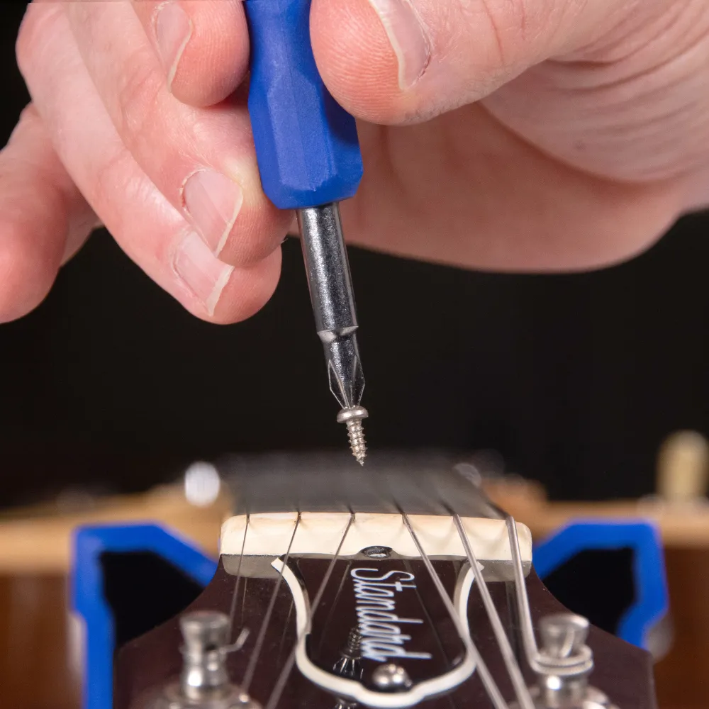 magnetized screwdriver really helps